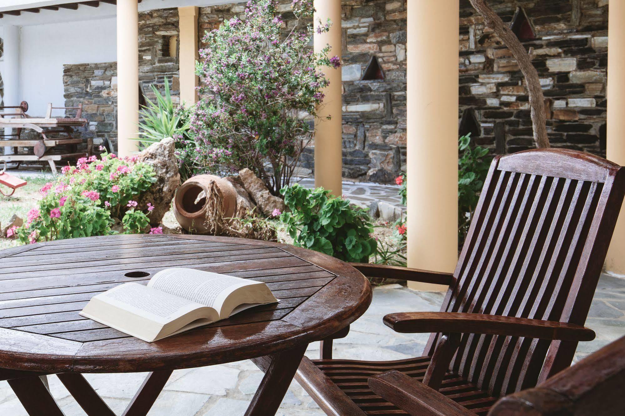 Mr & Mrs White Tinos Exterior foto