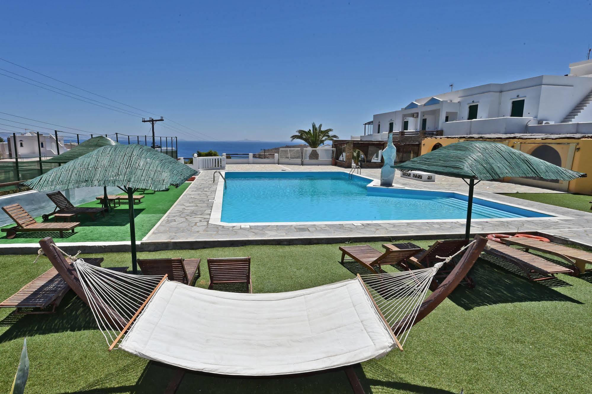 Mr & Mrs White Tinos Exterior foto
